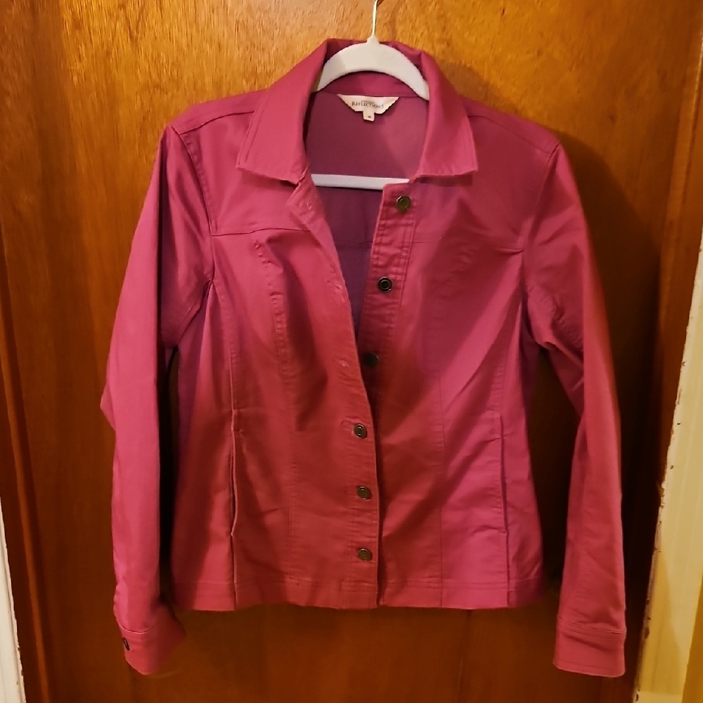 Northern Reflections Women's Fuchsia Jean Jacket